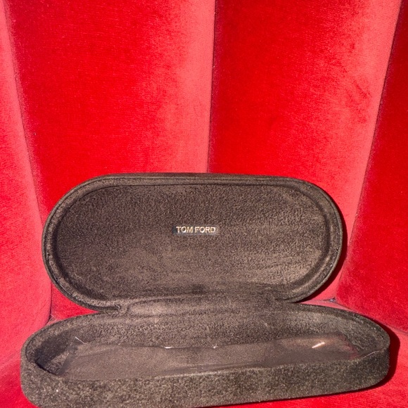 NEW TOM FORD TINA TF759 28F SUNGLASSES TOM FORD FT0759/S BROWN EYEWEAR TOM FORD - Picture 3 of 7